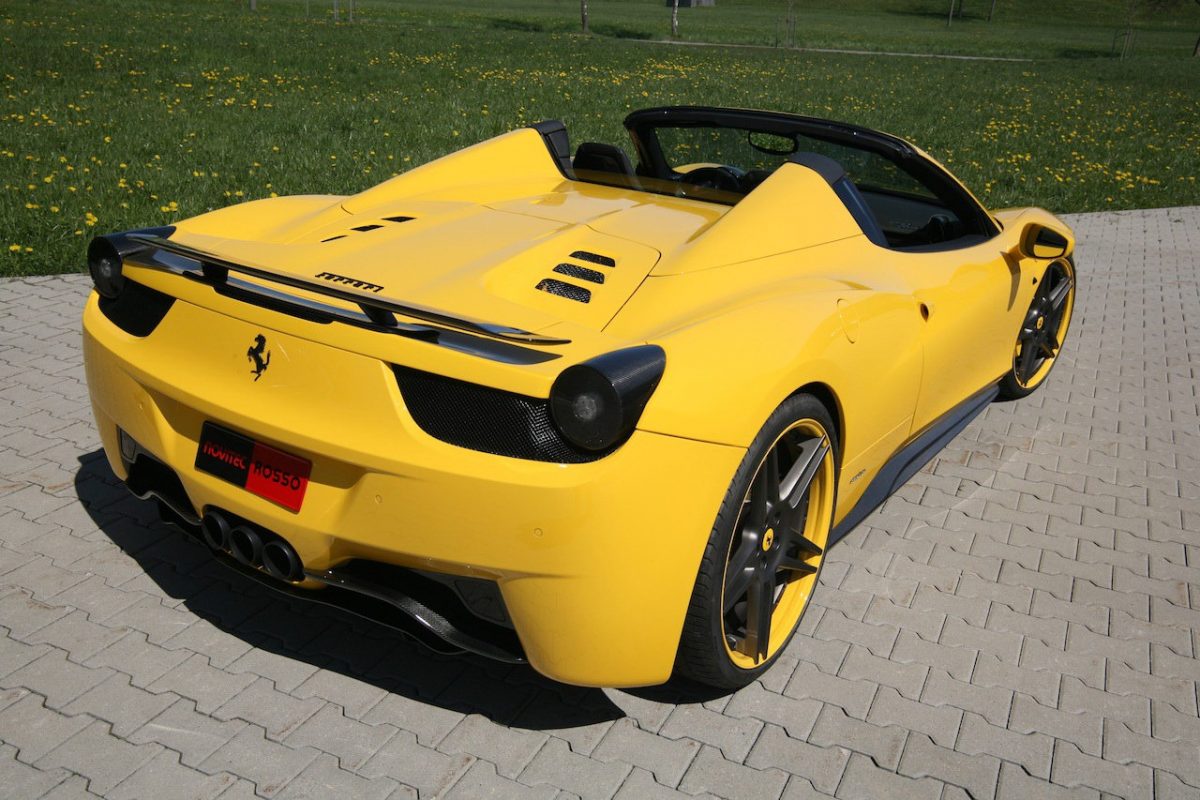 FERRARI 458