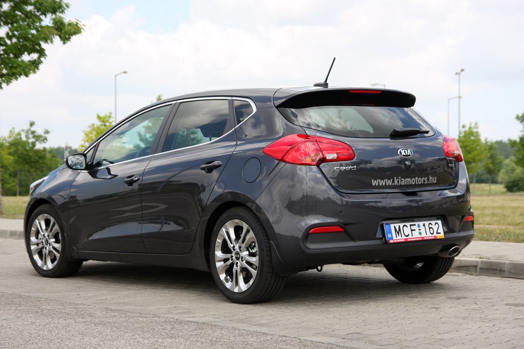 KIA CEE'D