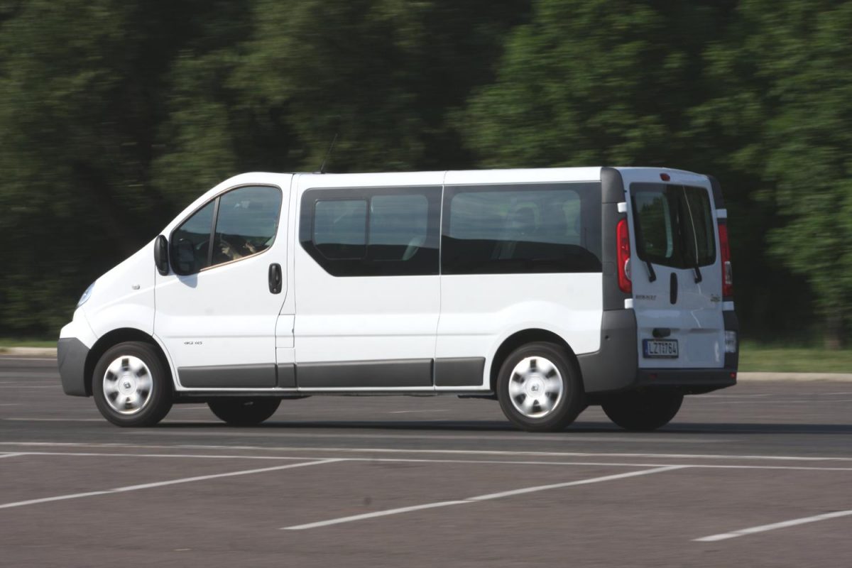 RENAULT TRAFIC