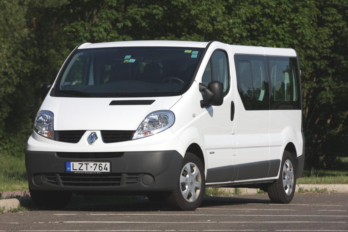 RENAULT TRAFIC