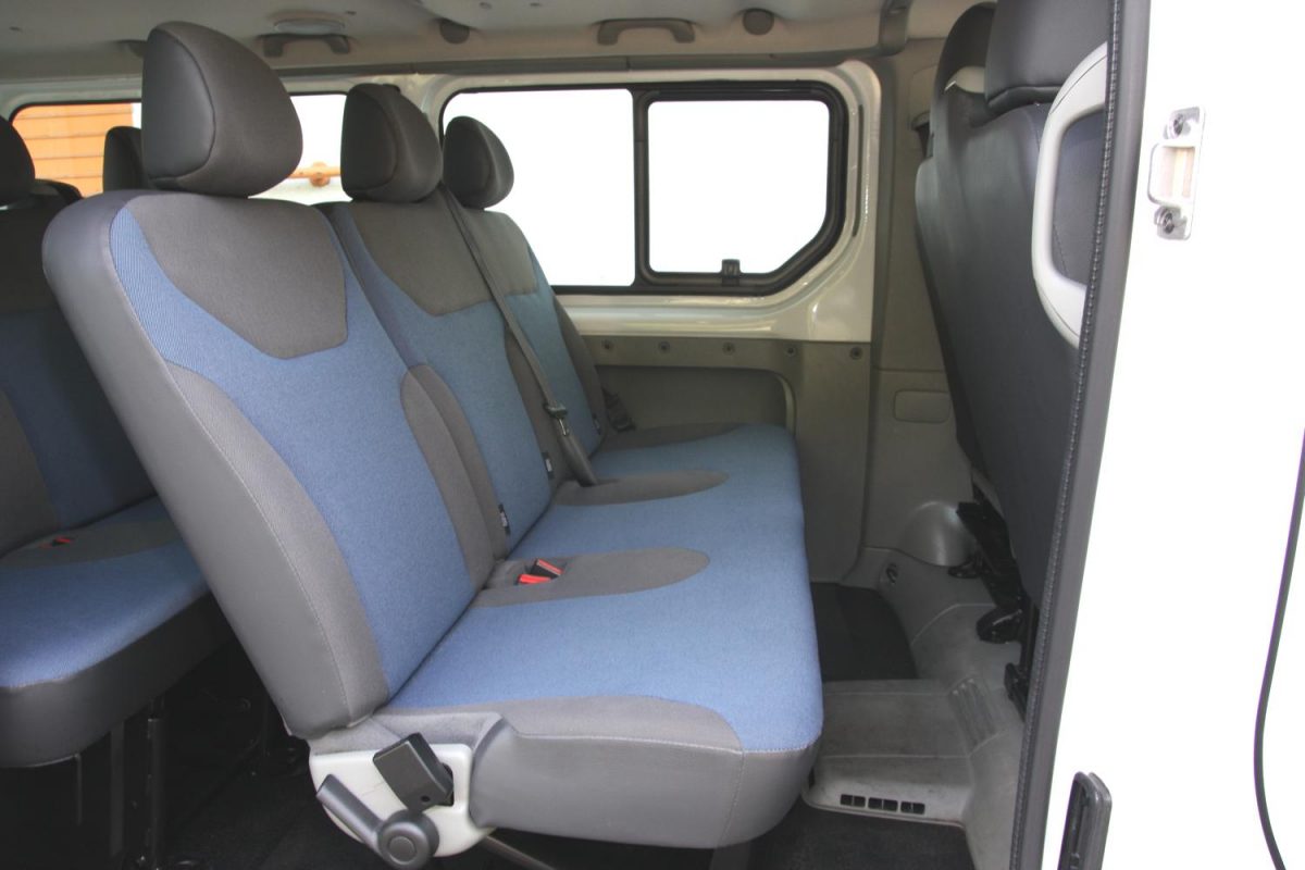 RENAULT TRAFIC
