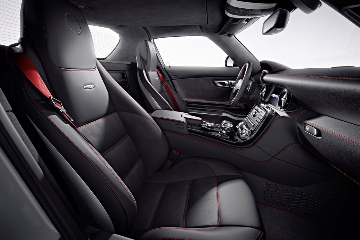 MERCEDES-BENZ SLS-OSZTÁLY