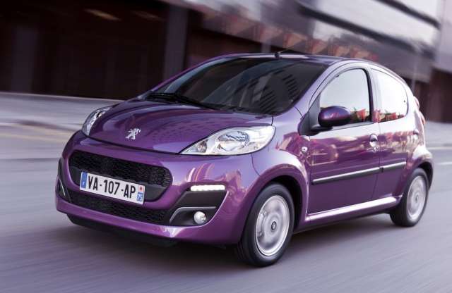 Már megint megújult a hölgyekre kacsintó törpetrió