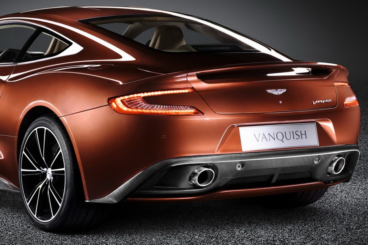 ASTON MARTIN VANQUISH