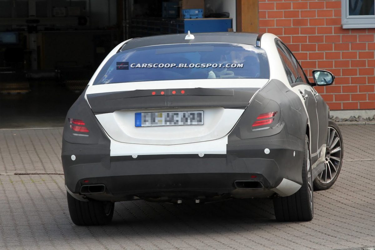 MERCEDES-BENZ S-OSZTÁLY