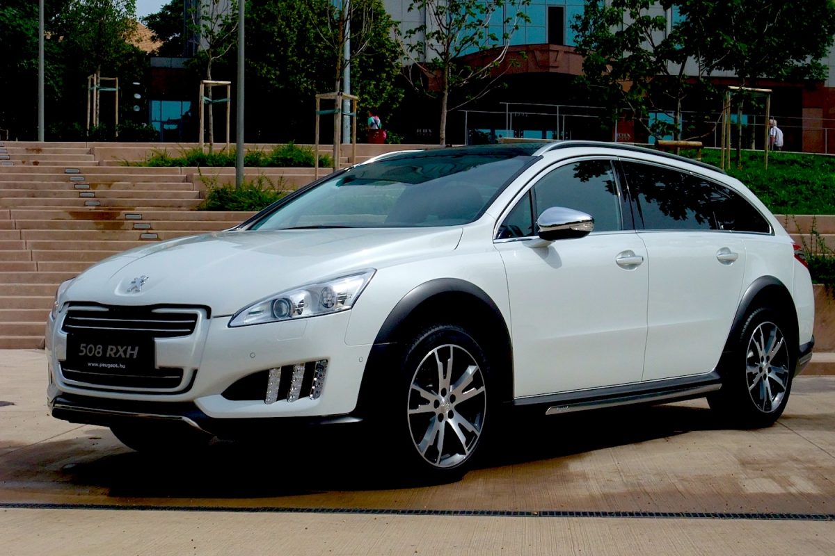 PEUGEOT 508