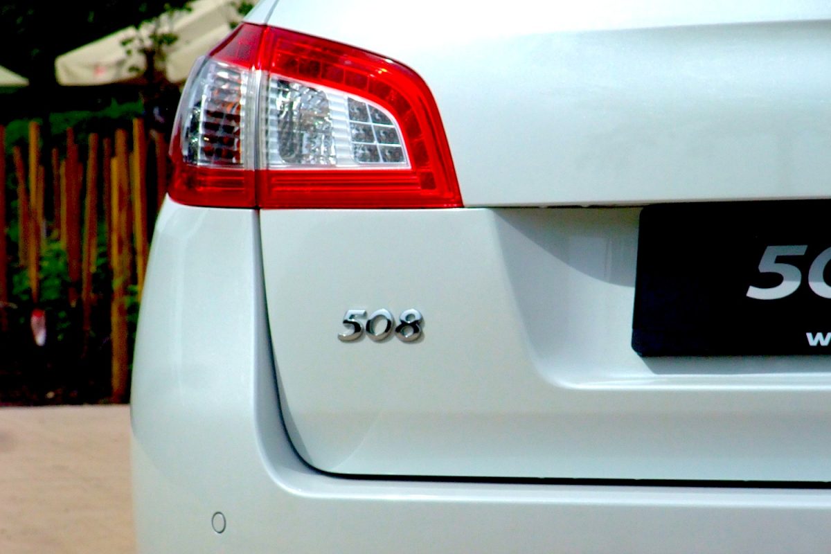 PEUGEOT 508