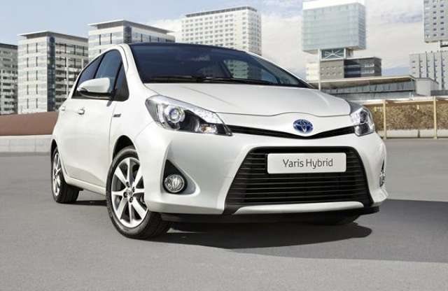 Genfben debütál a hibridhajtású Toyota Yaris