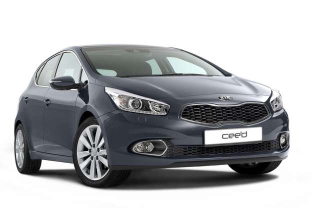 Gyári fotón a márciusban érkező új Kia cee'd