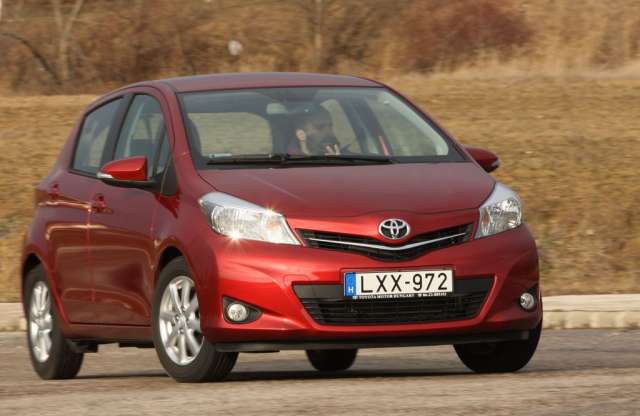 Hihetetlen, de olcsó! Toyota Yaris teszt