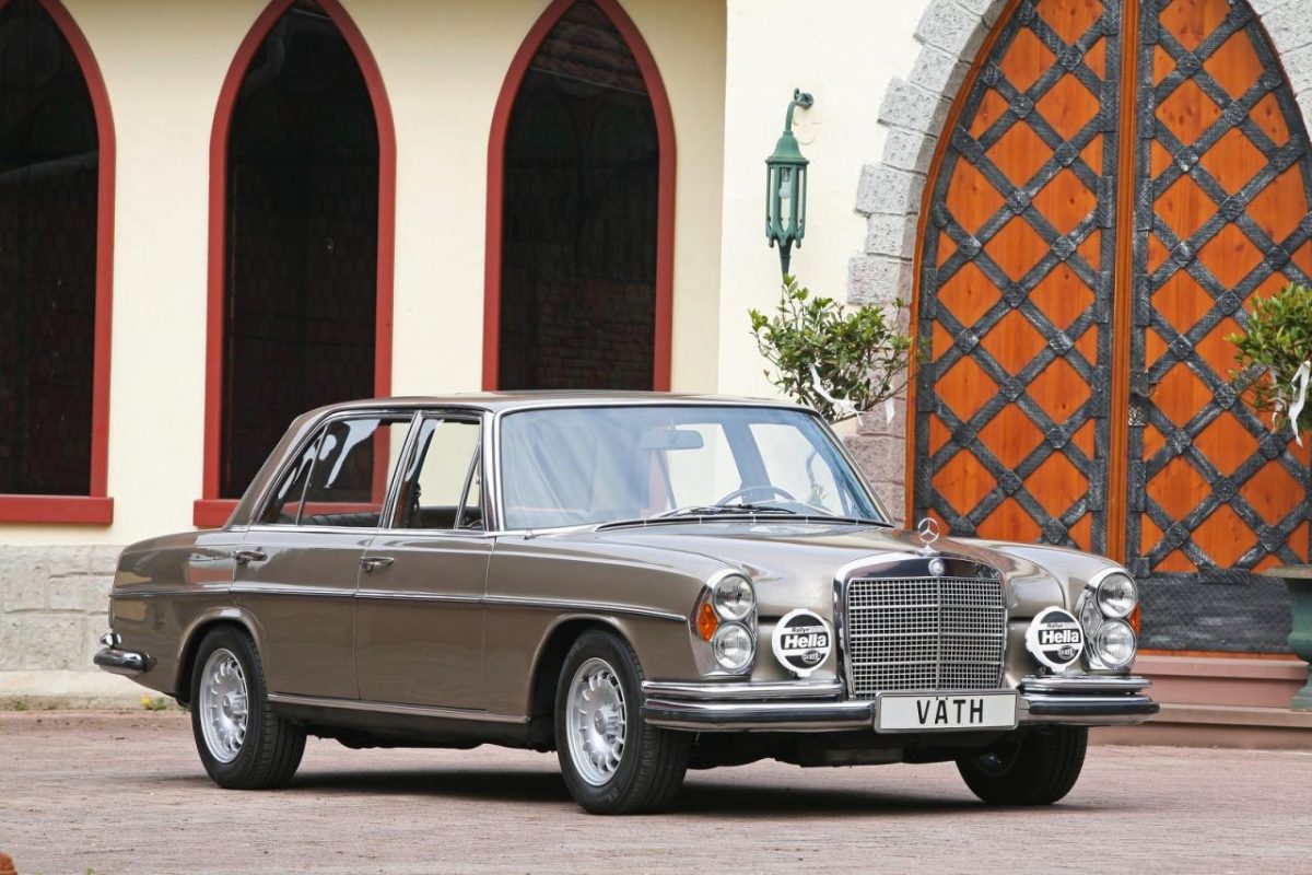 MERCEDES-BENZ W 109