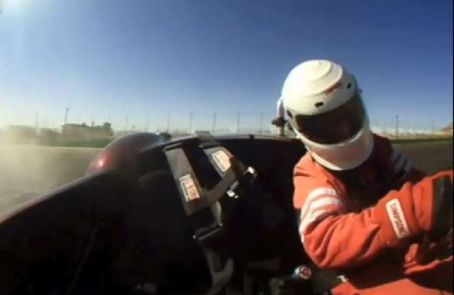 150 métert repült a sofőr, valahogy megúszta