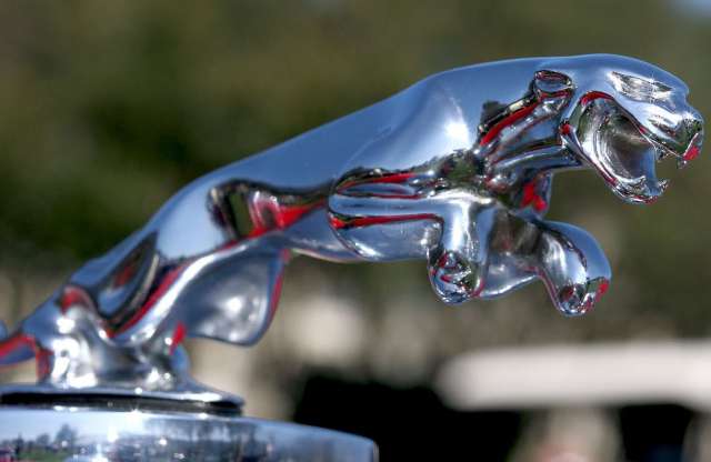 Tessék mondani, kié most a Jaguar?!