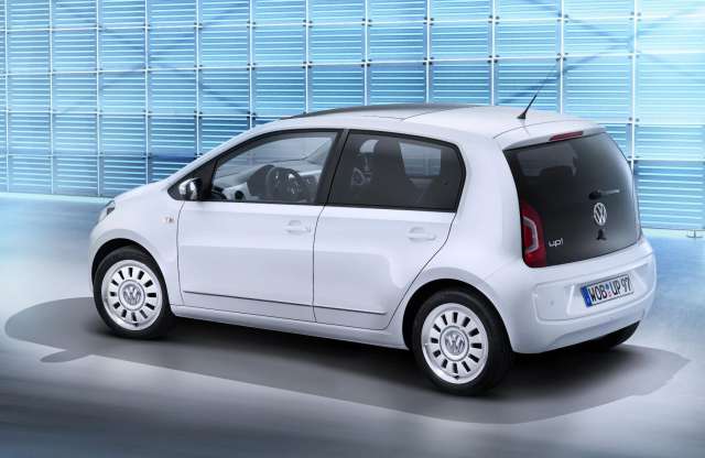 Ötajtós Volkswagen mini 3 millió alatt – nyáron jön