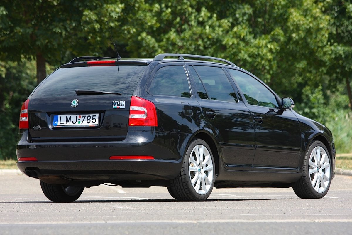 SKODA OCTAVIA