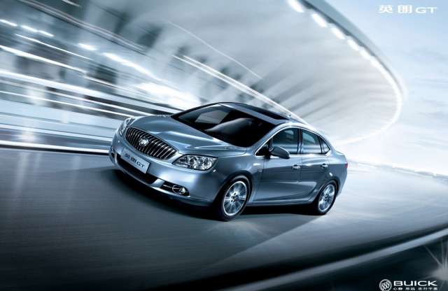 Mit eszik a kínai az autópiacon?