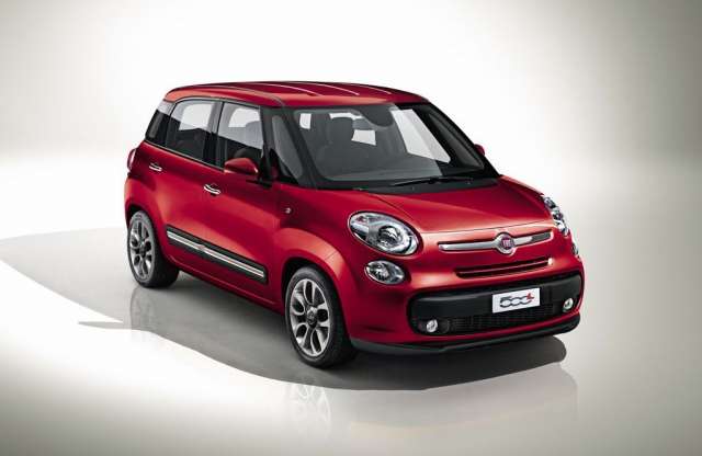 Egyterűsödik a Fiat 500, jön az 500 L