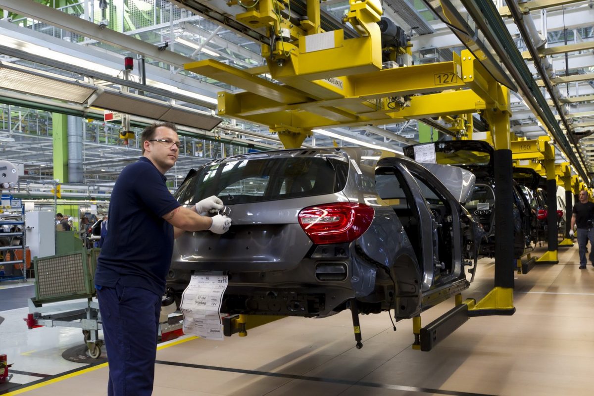 MERCEDES-BENZ A-OSZTÁLY