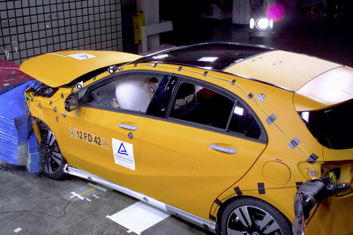 MERCEDES-BENZ A-OSZTÁLY