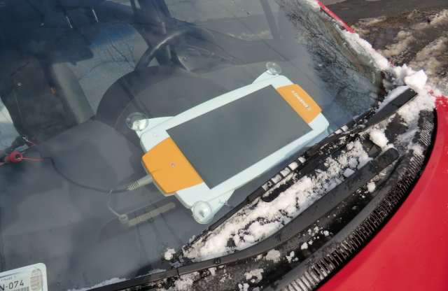 Megépítettük a fénnyel táplálkozó autót