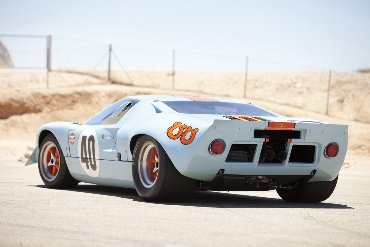 FORD GT