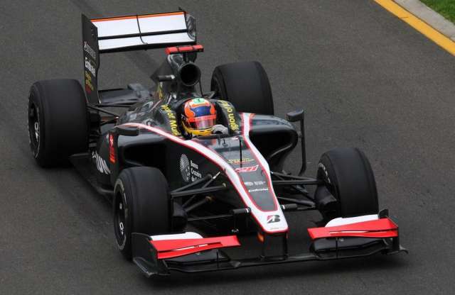 Az egyik F1-csapat autója megbukott a törésteszten