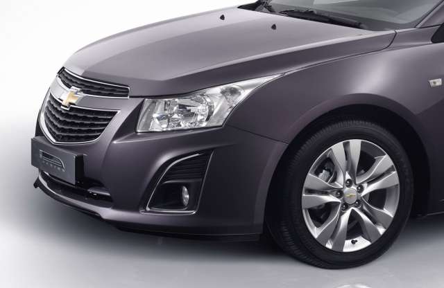 Genf 2012: Sportosabb orral a Chevrolet Cruze