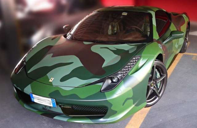 Egy Ferrari 458 Italia is lehet ocsmány