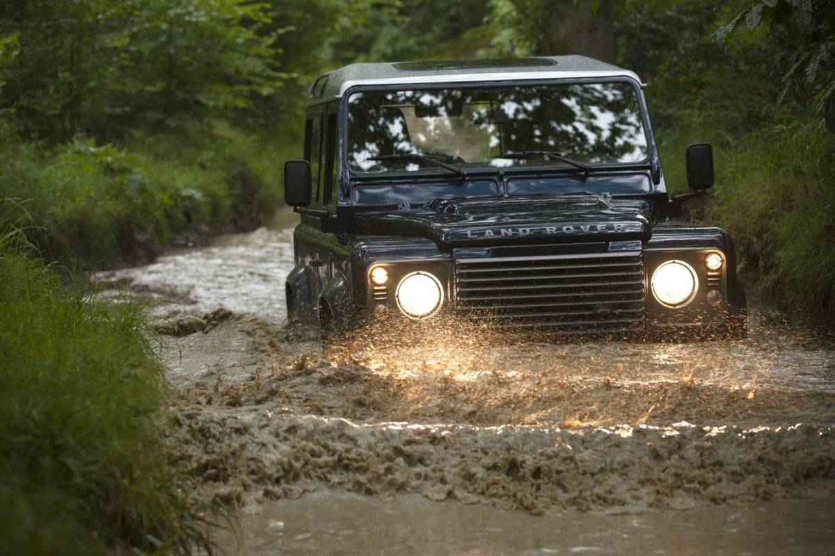 LAND ROVER