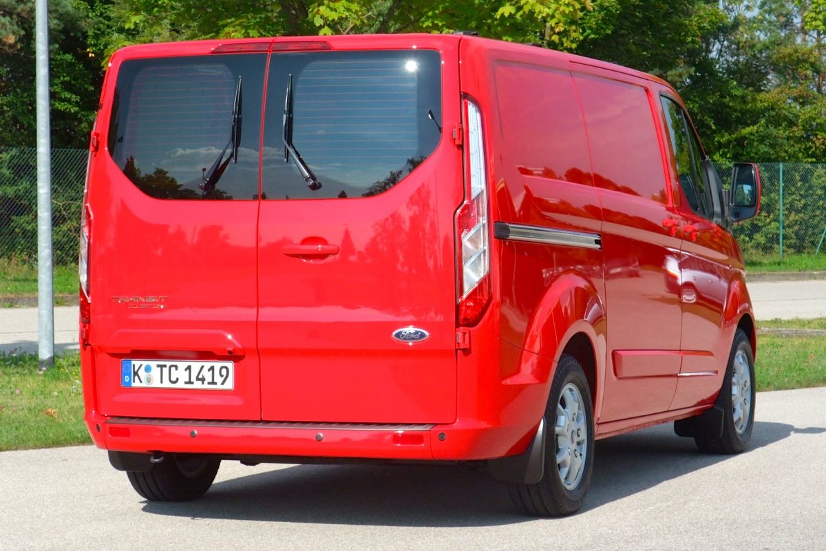FORD TRANSIT