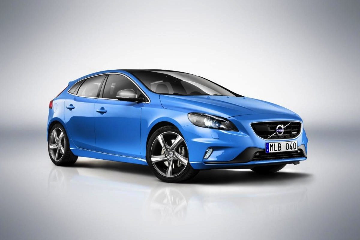 VOLVO V40