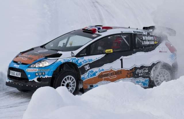 Így repül a Ford Fiesta