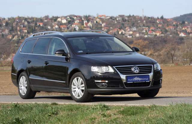 Fullextrás, újszerű VW Passat féláron? Használtteszten vall
