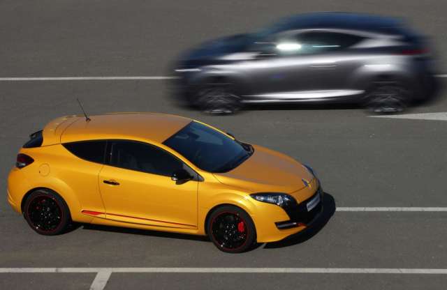 A legjobb hot hatch: Renault Mégane RS pályateszt