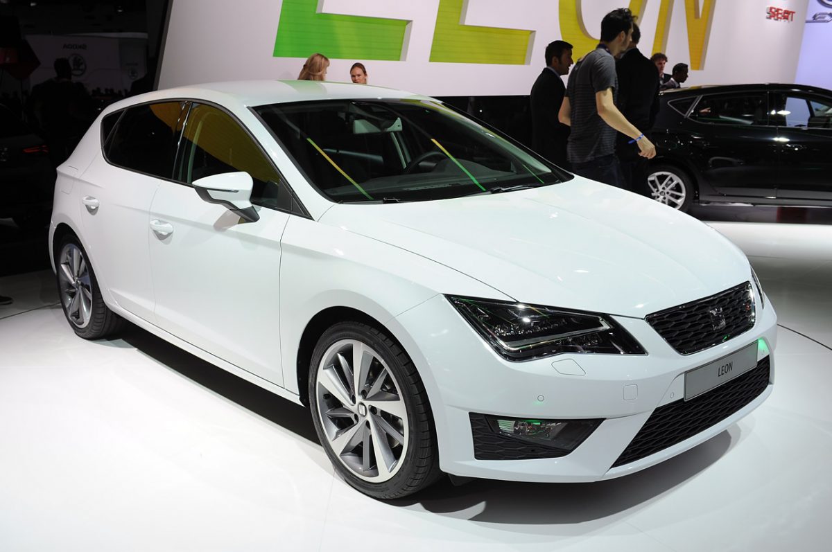 SEAT LEON