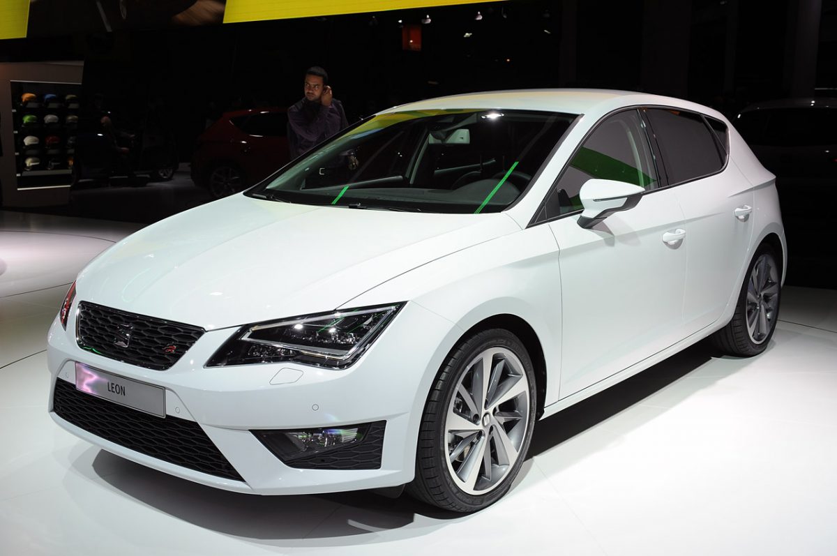 SEAT LEON