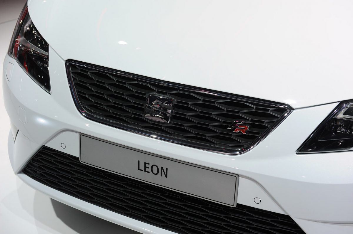 SEAT LEON