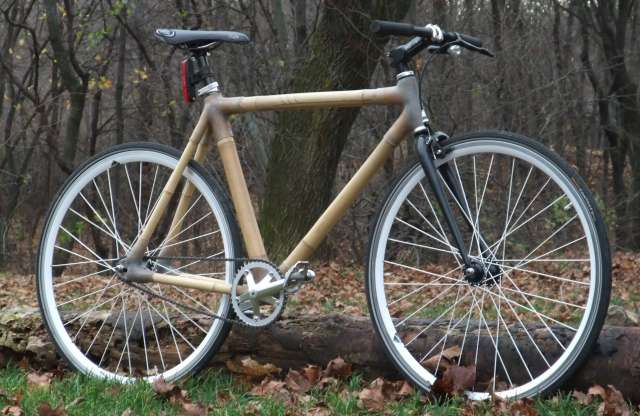 Így szorítják ki a bringások az autósokat a városból