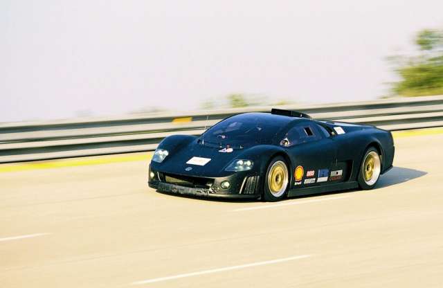 Nagysebességű tesztpályát vásárolt a Porsche