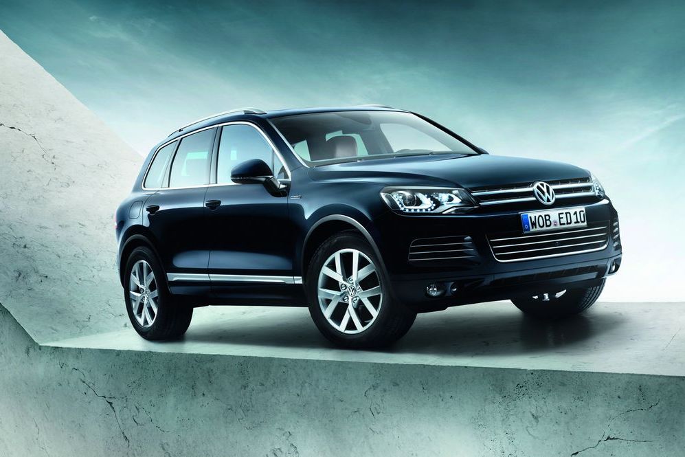 VOLKSWAGEN TOUAREG