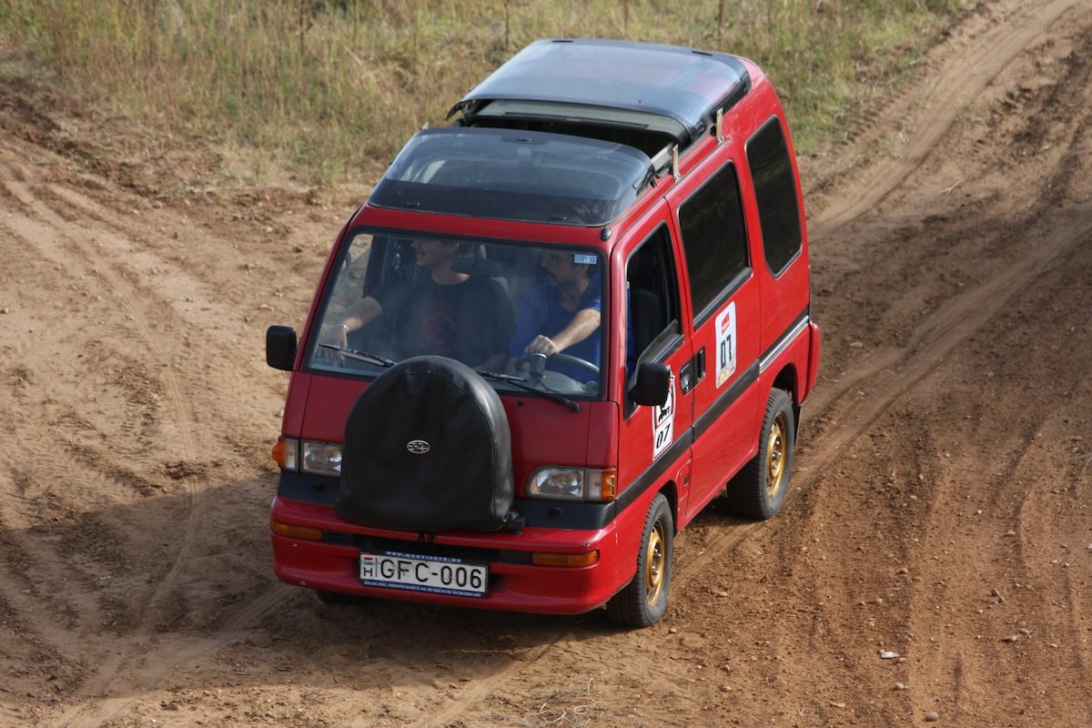 SUBARU LIBERO