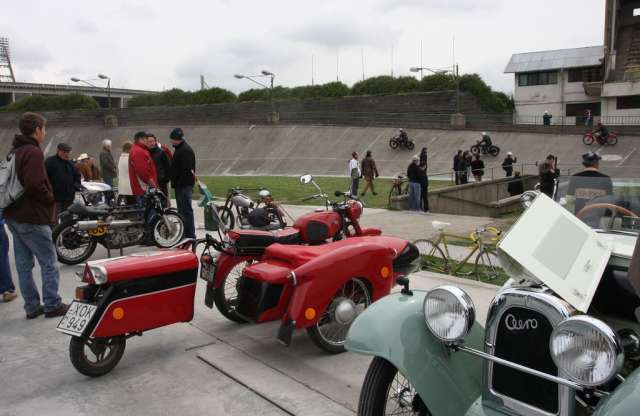 A hosszú hétvége az oldtimereké lesz Budapesten