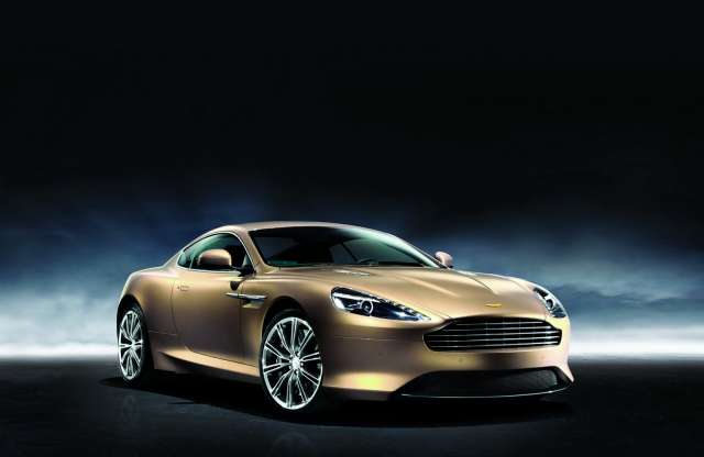 Sárkánytetkóval támad az Aston Martin is