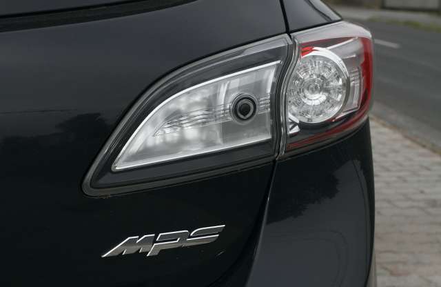 Irányjelzéssel a balesetek ellen