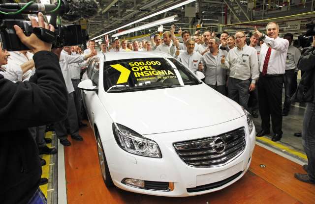 Máris 500 ezernél tart az Opel Insignia