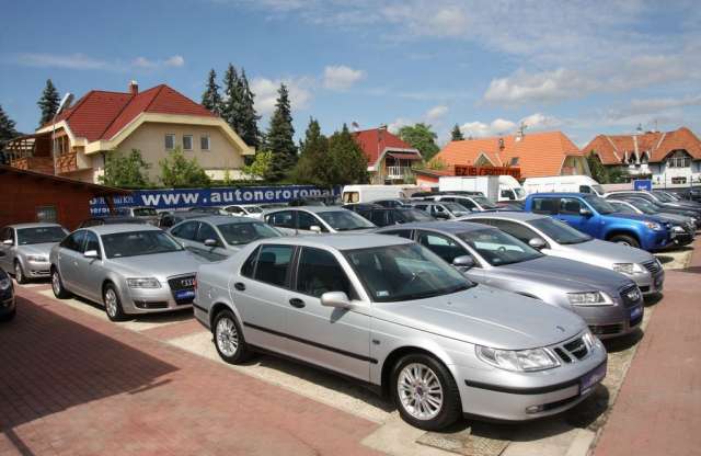 Céges autóval spórolna? Szervezze ki a kezelését!