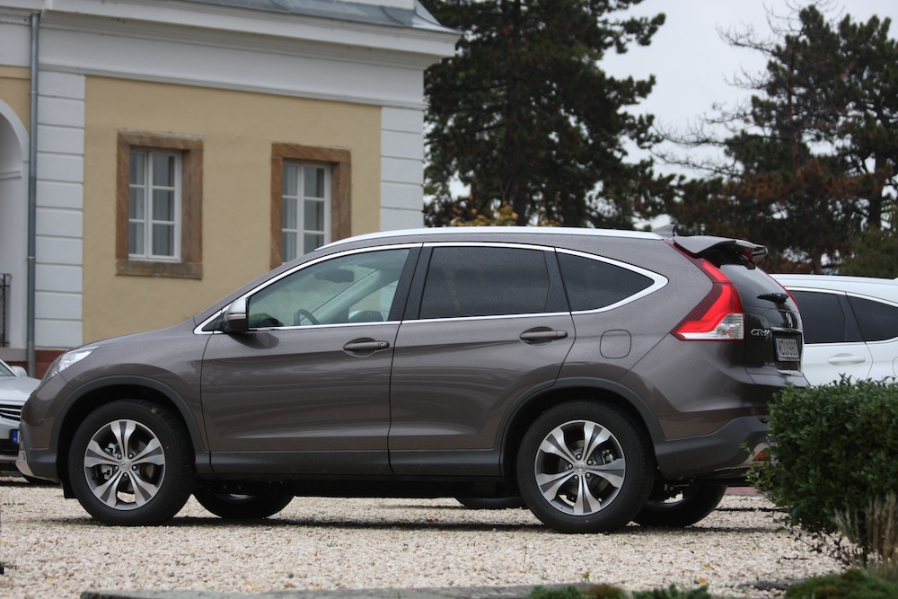 HONDA CR-V