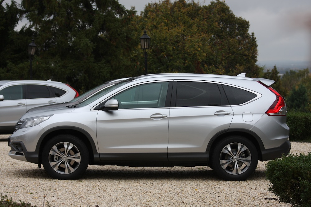 HONDA CR-V