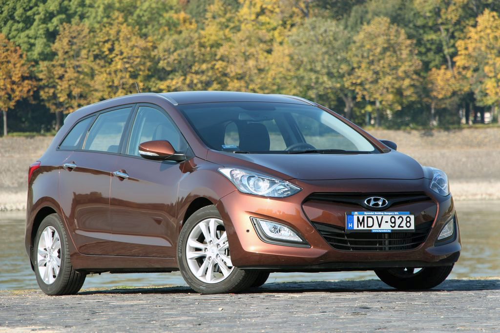 HYUNDAI I30