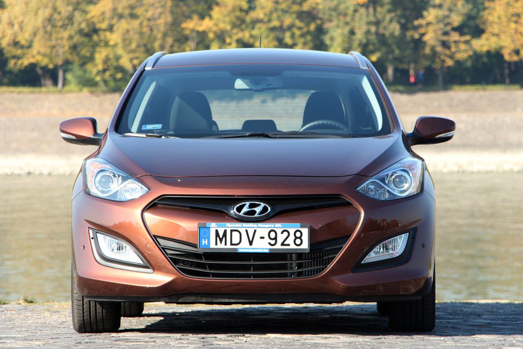 HYUNDAI I30